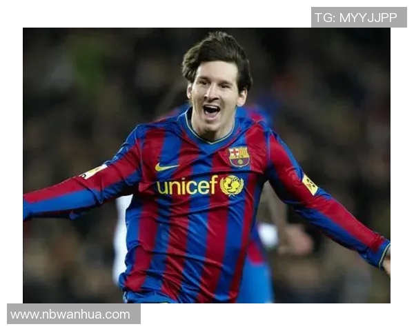 足球巨星与心爱之人共谱甜蜜恋曲爱的力量超越绿茵场 足球巨星与心爱之人共谱甜蜜恋曲爱的力量超越绿茵场